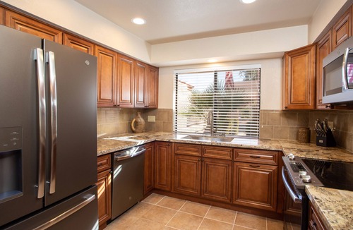 Casas Adobes House | Exclusive Tucson Omni