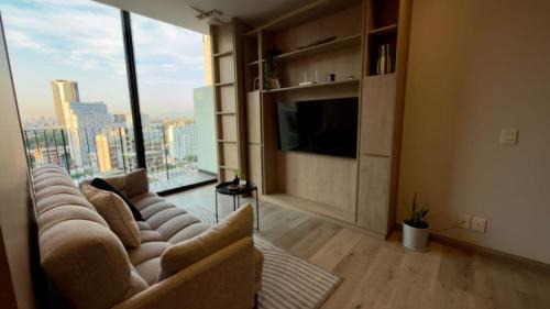 Providencia Apartment | Executive Suite, Rooftop Pool, Workspace IKan HUB