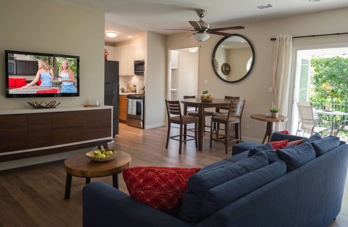 Sawtelle Apartment | Executive Suites near Santa Monica