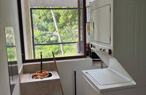 Zihuatanejo Condo | Experience a beautiful gateway in Colonia La Ropa at Residencial Los Mangos.