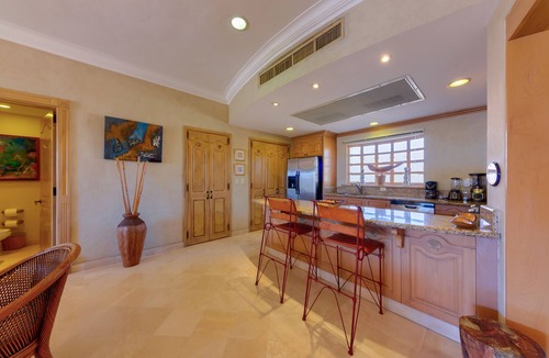 El Medano Ejidal Villa | Experience Cabo Luxury: Book Your Escape - Villa La Estancia 1604