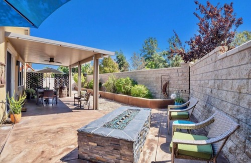 Winchester House | Experience comfort and convenience at this peaceful retreat in French Valley!