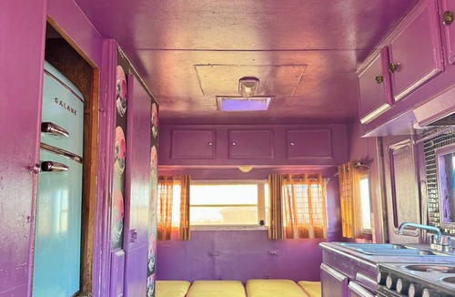 Yuma Townsite House | Experience the magic of the Glamis sand dunes in this unique desert getaway