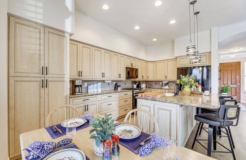 Gilbert House | Extended-Stay Oasis: Gilbert Getaway w/Office!