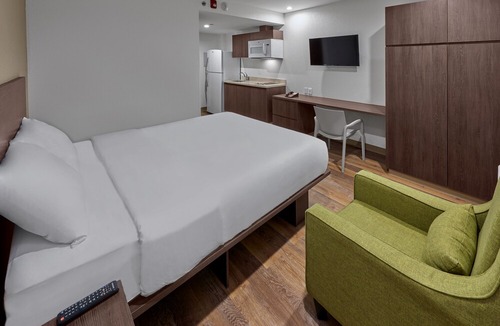 La Joya Apartment | Extended Suites Tijuana Macroplaza