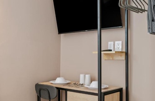 Downtown Queretaro Apartment | Ezequiel Montes By Homirent