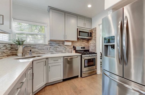 Encanto House | Fabulous entertainers Paradise! Pool & Spa