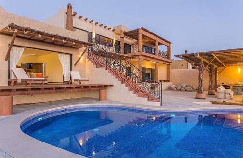 Todos Santos House | Fabulous Fall and Winter: HEATED POOL!