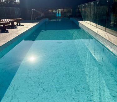 Jimenez Villa | Fabulous Rooftop Heated Pool Villa, Golden Triangle, Lomas