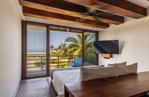 Ixtapa Villa | Family 3BR Stay I Kid-Friendly + Easy Access