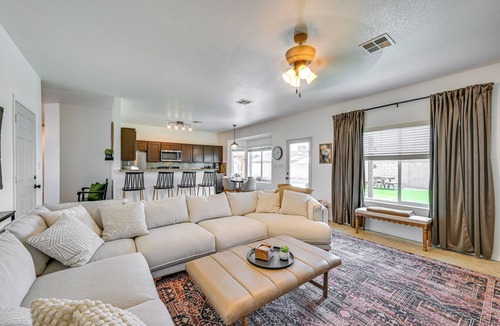 Yuma House | Family-Friendly Yuma Home w/Private Yard & Pool