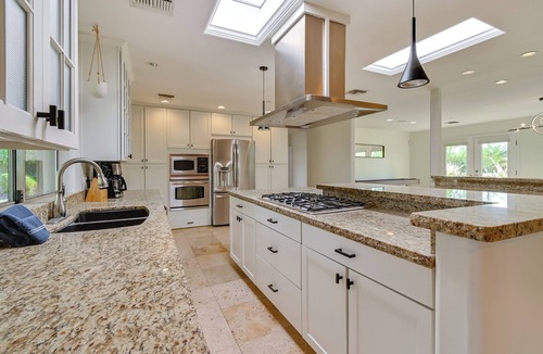 Central Scottsdale House | Family Gem in Paradise Valley: Hot Tub, Large Yard
