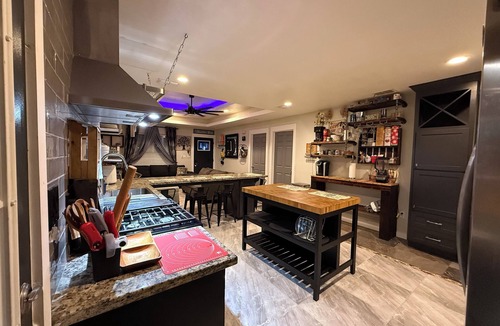 Weslaco House | Family home w/Outdoor Dining