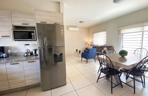 Hermosillo House | Family House w/Alberca 5 min Airport/Consulate