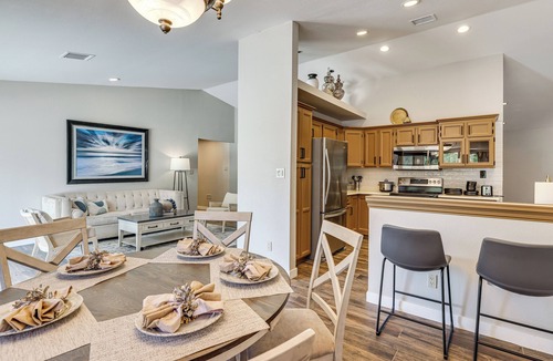 Avondale House | Family & Pet Friendly! Desert Oasis in Avondale
