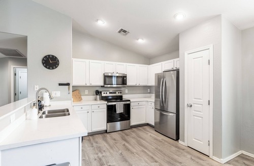 Villages At Queen Creek House | Family Retreat with Private Heated Pool near Golf Course and AZ Athletic Grounds