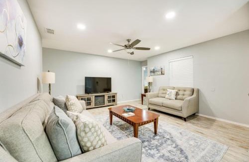 San Juan House | Fenced Yard and Grill - San Juan Vacation Rental
