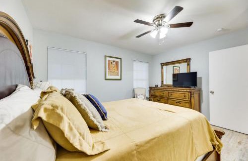 San Juan House | Fenced Yard and Grill - San Juan Vacation Rental