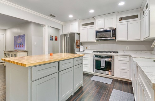 Weslaco House | Fenced Yard: Home < 1 Mi to Mayor Pablo Peña Park