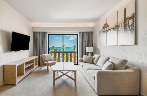 Punta Cancun Resort | Fiesta Americana Cancun Villas