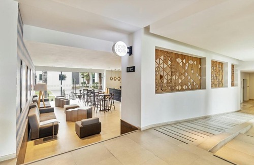 San Luis Potosi Hotel | Fiesta Inn Express San Luis Potosí Oriente