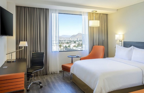 Tlaquepaque Hotel | Fiesta Inn Guadalajara Aeropuerto