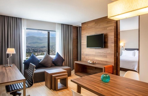 Tuxtla Gutierrez Hotel | Fiesta Inn Tuxtla Fashion Mall