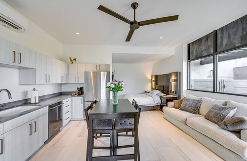 San Tan Valley Apartment | Fire Pit & Views at Peaceful Queen Creek Studio