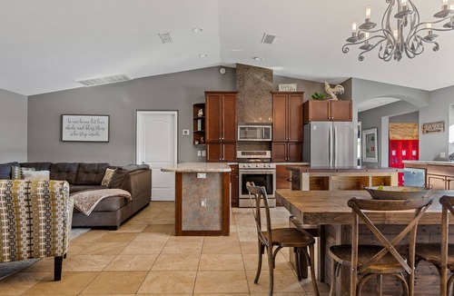 Lake Havasu City House | FIVE BEDROOM PRIVATE HOME w/POOL AND AMAZING VIEWS!