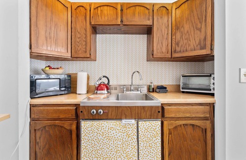 Oro Valley Villa | Foothills Suite | Summer South Wing Retreat