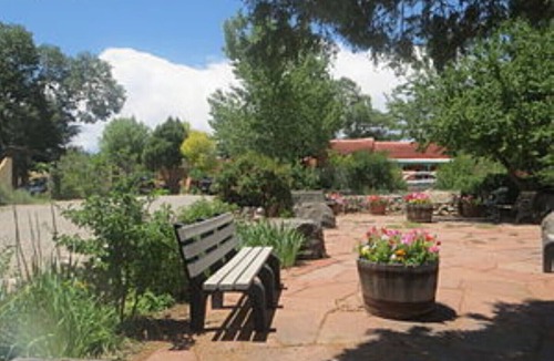 Salinas Victoria House | Four single beds