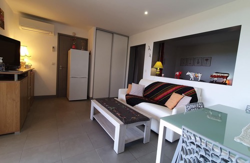 Pinarellu Apartment | Apartment in independent RDJ ds villa Ste Lucie de Porto Vecchio classified 3 *.