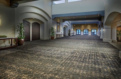 South Scottsdale Resort | Fun for the Whole Family! 4 Pet-Friendly Units, 5 Pools, Near Golf, Hiking