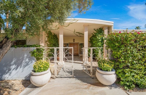 Palm Desert House | Fun in the Sun! South Palm Desert Gem!