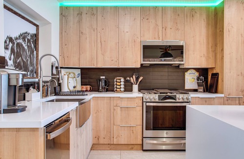 Western Villa House | Fun w/Friends! Old Town Escape w/Outdoor Oasis