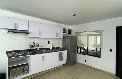 Zapopan House | FUNCTIONAL HOUSE. ALL SERVICES NEARBY