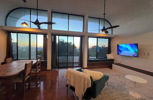 Cabo Bello House | Funky 2 bd Mexican Igloo in gorgeous Cabo Bello. + Walk to beach.