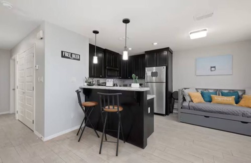 Edinburg House | Furnished 2BR/2BA Monthly Comfy King Workspace + Laundry Near Hospitals