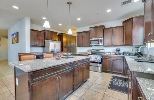 Laveen Village House | Furnished Patio! Retreat 12 Mi to Dtwn Phoenix