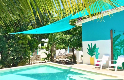 Akumal House | Gästehaus im Dschungel von Akumal mit Gemeinschaftspool by Interhome