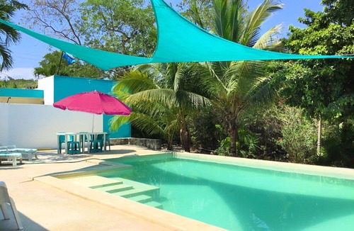 Akumal House | Gästehaus im Dschungel von Akumal mit Gemeinschaftspool by Interhome