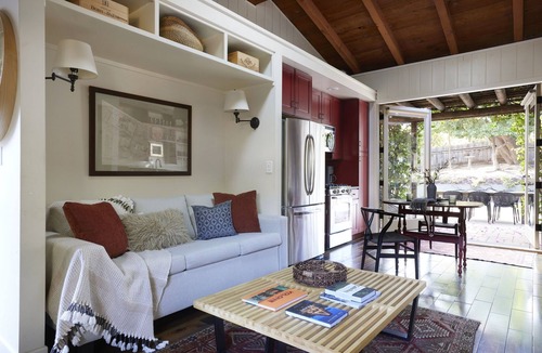 La Canada Flintridge House | Garden Casita - pool, hot tub, pets, patio