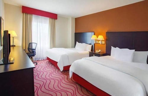 San Luis Potosi Hotel | Garden Park San Luis Potosí