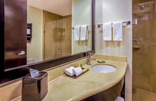 San Luis Potosi Hotel | Garden Park San Luis Potosí