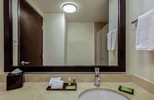 San Luis Potosi Hotel | Garden Park San Luis Potosí