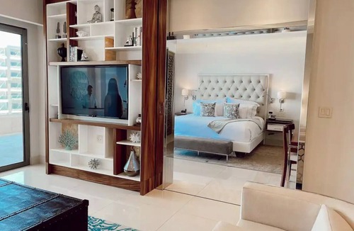 Cabo San Lucas Resort | Garza Blanca Luxury - INSTANT BOOK your stunning 2 bed/3 bath suite!