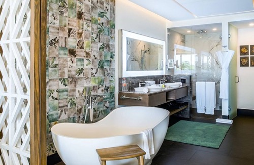 Playa Mujeres Resort | Garza Blanca Resort and Spa luxurious 2-bedroom resort in Cancun