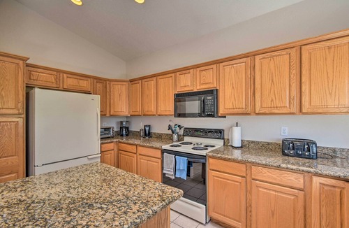 South Mountain House | Gated Golf community, 3 Bedrooms-2 Bath, Central location, w/views of South MTN