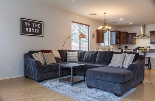 South Mountain House | Gated house near South Mtn, pool heater, BBQ