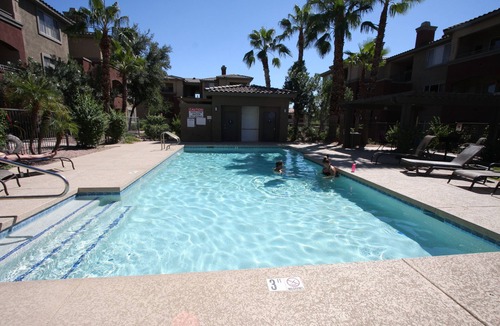 Camelback East Condo | Gated One Bedroom Resort Style Condo near ASU, the Zoo, Golf, Botanical Gardens